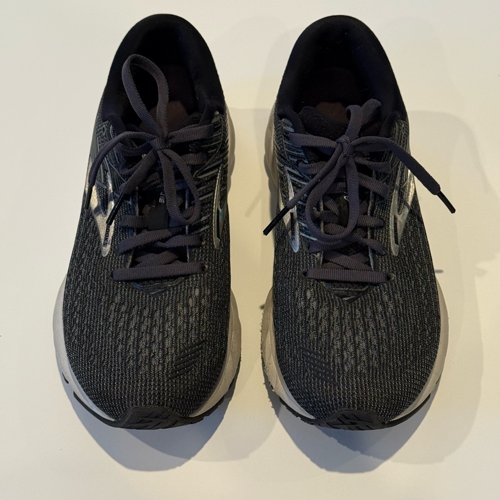 Women’s Brooks Adrenaline GRS 19 Gray Running Sneakers. Size 8 - Picture 3 of 8